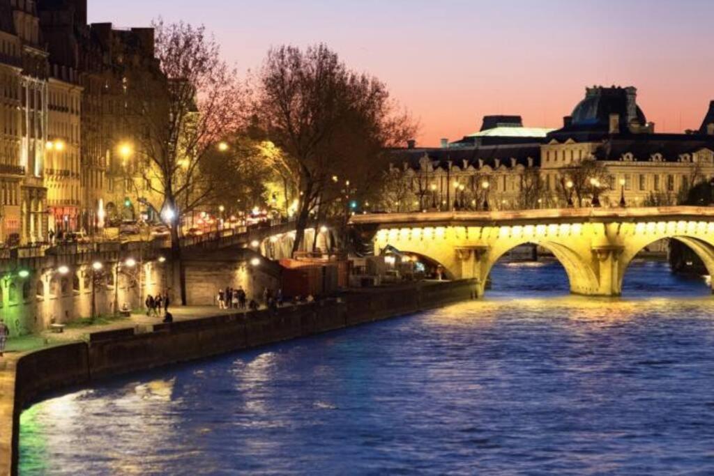 Notre Dame, Odeon 5e, Triplex 2 Salles De Bain * Parigi